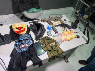 Três suspeitos de homicídios são presos em força-tarefa no Morro do Urubu, em Rosário