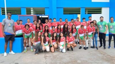 Com apoio da prefeitura, delegação de Pinheiro viaja para Guimarães para participar da etapa Regional do JEM’s 2025