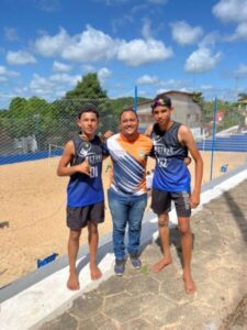 Atletas de Barreirinhas vão representar a cidade em competição estadual de vôlei de praia