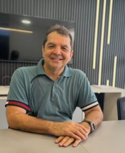 Dr. Hilton Gonçalo consolida nome ao Senado e empata com principais pré-candidatos