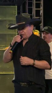 Toca do Vale, Jotavê e Janiel Pires comandam a festa na quinta noite da 40ª Vaquejada de Barreirinhas