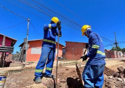 Saneamento básico avança em Timon: concessionária realiza obras de esgoto por toda a cidade
