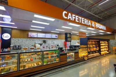 Assaí chega a mais de 230 lojas com serviços e mantém crescimento acelerado em vendas