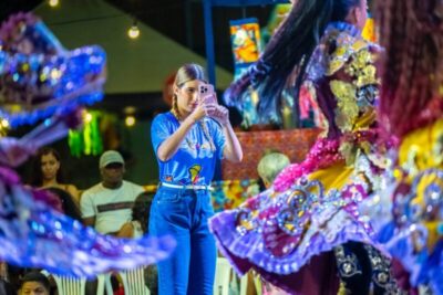 “ANARRIÊ, ALAVANTÚ, BALANCÊ, OTROFÉA”! “PARIS É UMA FESTA”: Redes sociais levam Arraial da Assembleia para internautas de todo o país…