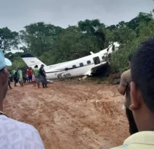 Avião cai no interior do Amazonas e mata 14 pessoas