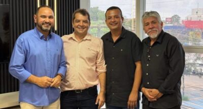 Dr. Hilton Gonçalo recebe a visita do presidente do Simproesema que manifesta desejo de disputar vaga na Câmara Federal pelo Mobiliza