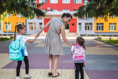 Primeiro dia de aula da vida! Veja dicas de adaptação para pais e crianças