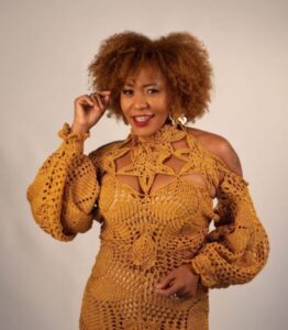 Morre a cantora Alesandra Santos, ícone da cultura ribamarense