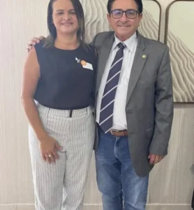 Deputado Hemeterio weba se reúne com a a gestora da Saúde (URS) da regional de Zé doca