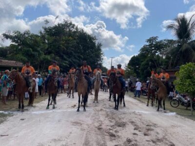 Futebol, corrida de cavalo e reggae agitam mais uma edição do Festejo de Santana no no município de Humberto de Campos, neste sábado (19)