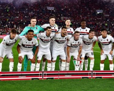 Bologna vence Milan, leva Copa da Itália e volta a ser campeão depois de 51 anos