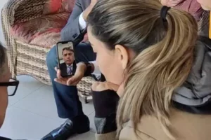 Bolsonaro liga para familiares de Marcelo Arruda: “nada justifica”