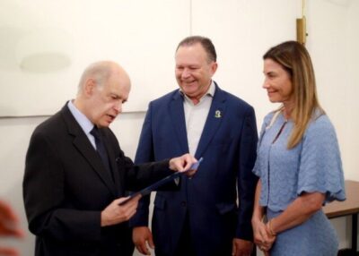 Governador Carlos Brandão inicia missão internacional com participação no Jubileu dos Governantes