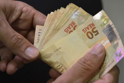 Caixa paga Bolsa Família a beneficiários com NIS de final 3
