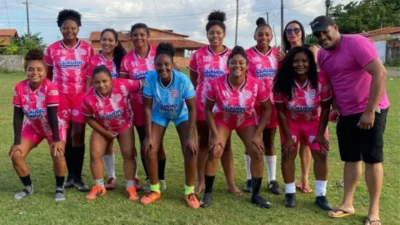 O vereador Jorge Pereira e o deputado Cláudio Cunha têm se destacado como apoiadores do futebol feminino na região de Três Marias, em Peri-Mirim.