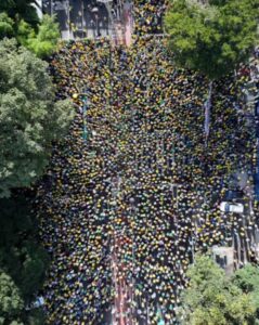 Ato com Bolsonaro na Av. Paulista reuniu 12,4 mil pessoas