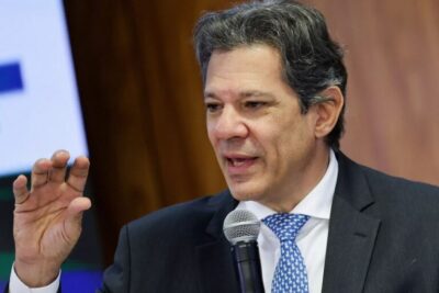 A partir de maio, quem ganha até R$ 3.036 não pagará Imposto de Renda