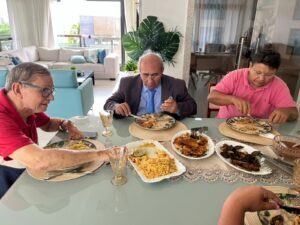 Chaguinhas garante em almoço com Chico Carvalho que quer dar visibilidade às comissões técnicas do Legislativo Municipal