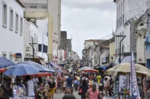 Confira o que abre e o que fecha em São Luís durante o feriado de Corpus Christi nesta quinta-feira (19).