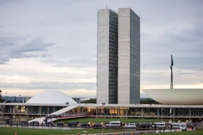 Quaest: 51% dos brasileiros desaprovam trabalho feito pelo Congresso