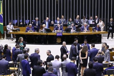 Congresso aprova Orçamento que garante recursos aos programas sociais do governo Lula