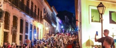 Cortejo com mais de 15 blocos tradicionais no Centro Histórico de São Luís abre a programação do Carnaval do Maranhão 2025