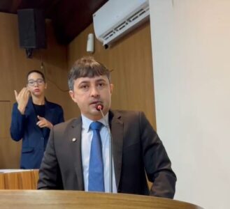 André Campos defende vereadores e contesta fala do deputado Carlos Lula