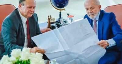 Brandão mostra prestígio com o presidente Lula