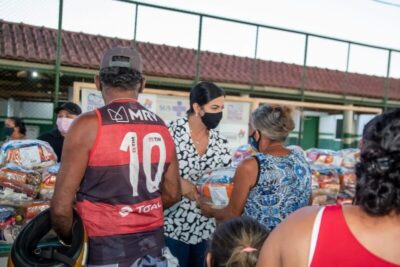 Daniella Tema inicia distribuição de 20 toneladas de cestas básicas