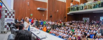 Iracema Vale reafirma compromisso com os agentes de saúde e fortalece ponte com o Governo