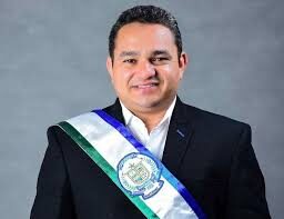 Prefeito de Buritirana é alvo de apuração sobre nepotismo na gestão municipal