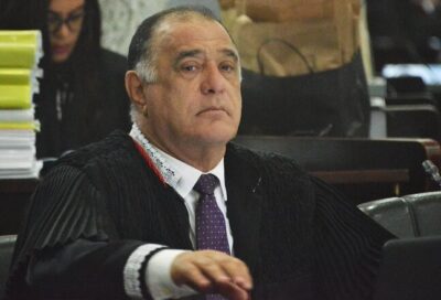 TJ redistribui pedido de prisão contra prefeito que matou PM
