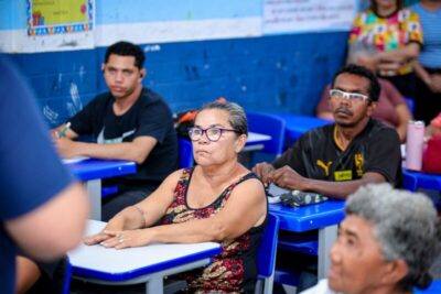 Histórias de superação marcam o retorno às aulas da Educação de Jovens e Adultos (EJA) de Timon