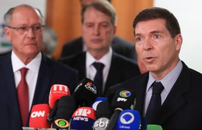Empresários esperam acordo antes de possível retaliação aos EUA