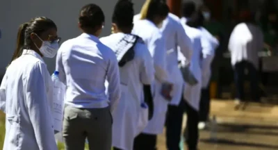 Piso da enfermagem: estados e municípios começam abril com recebimento de R$ 763 milhões