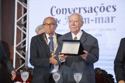 Sarney é homenageado no Encontro Internacional de Escritores de Língua Portuguesa, em São Luís