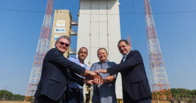 Brandão e o ministro do STJ Reynaldo Soares da Fonseca visitam o Centro de Lançamento de Alcântara