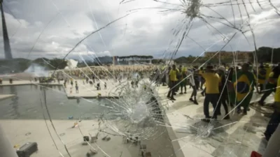Prestes a julgar Bolsonaro, STF condena mais 63 golpistas do 8 de janeiro