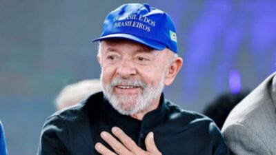 Lula veta projeto que aumenta número de deputados