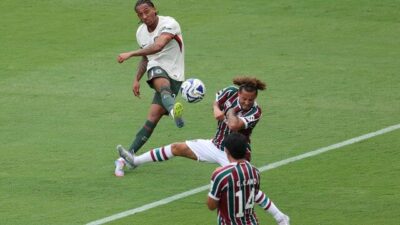 Com dois gols de João Pedro, Chelsea vence o Fluminense e vai à final da Copa do Mundo