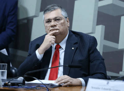 Dino rejeita imunidade parlamentar e manda Congresso explicar emendas