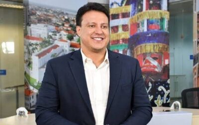 Em postagem, Felipe Camarão pede respeito