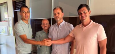 Juntos e Misturados: Foto do dia mostra união entre grupo político de Dr.Julinho