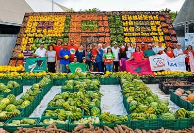 Felipe Camarão participa de ação do PAA com repasse de alimentos a instituições sociais