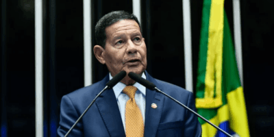 Mourão nega ao STF relato de Mauro Cid e rechaça ‘trama golpista’