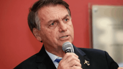 Bolsonaro passa mal e deixa agenda em Goiás: ‘Vomito 10 vezes por dia’
