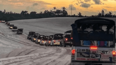 Fila de Toyotas chama atenção em Santo Amaro, nos Lençóis Maranhenses
