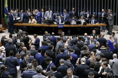Senado pode votar na quarta projeto que amplia número de deputados federais