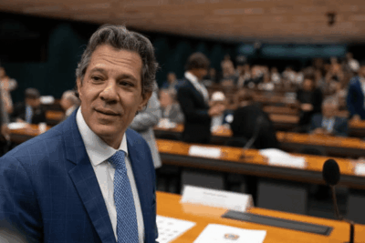 Haddad reage após Planalto culpá-lo por votação da derrubada do IOF