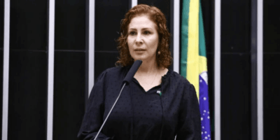 Entenda a situação de Carla Zambelli após prisão na Itália